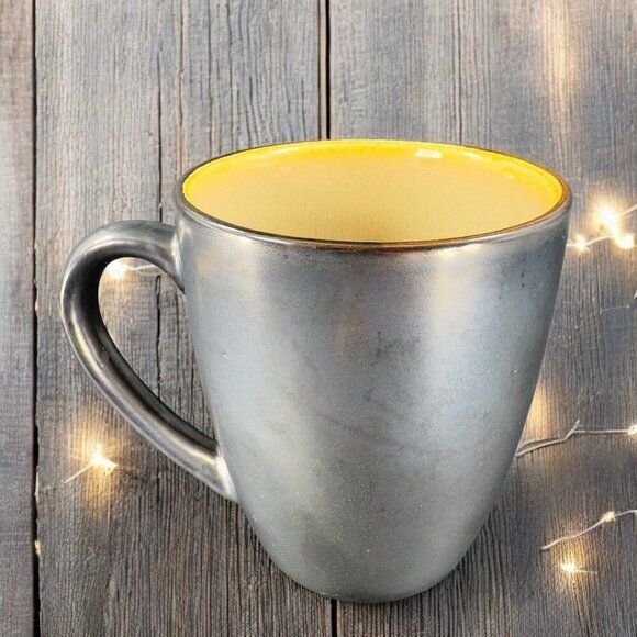 MIKASA Gourmet Basics Linden Stoneware Coffee Mug Cup Black Embossed Brown Set 2 - Picture 2 of 10